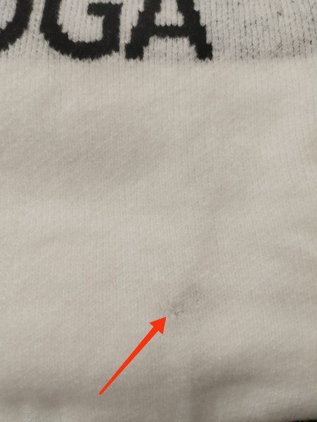 OUTLET Sweter damski OLAVOGA COFFEE ecru - produkt ze skazą