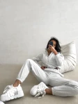 Komplet damski OLAVOGA BLOOM 2026 szary - maWer Fashion