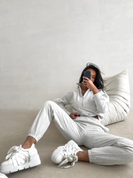 Komplet damski OLAVOGA BLOOM 2026 szary - maWer Fashion