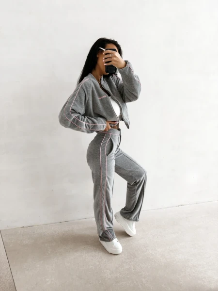 Spodnie damskie OLAVOGA VELIN 2026 szare - maWer Fashion