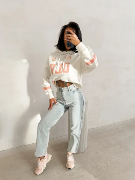 Bluza damska OLAVOGA GRAPE 2026 biała - maWer Fashion