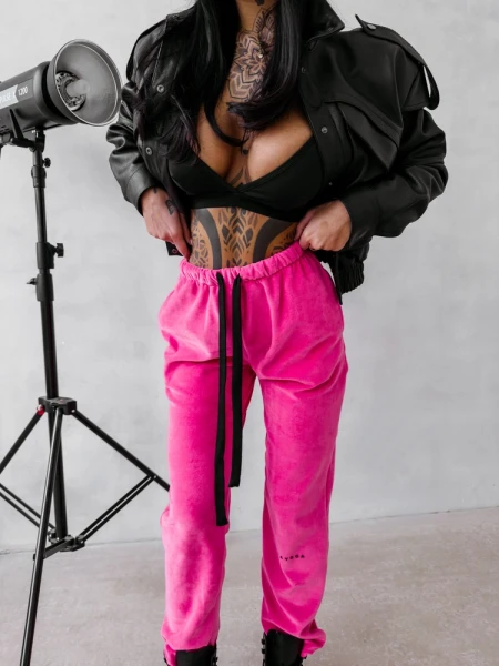 Spodnie damskie OLAVOGA NESA 2026 amarant - maWer Fashion