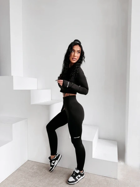 Komplet damski OLAVOGA DULCE 2026 czarny - maWer Fashion