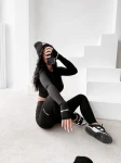 Komplet damski OLAVOGA DULCE 2026 czarny - maWer Fashion
