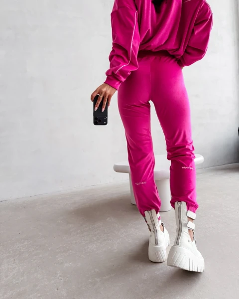 Komplet damski OLAVOGA RIFMO 2026 amarant - maWer Fashion