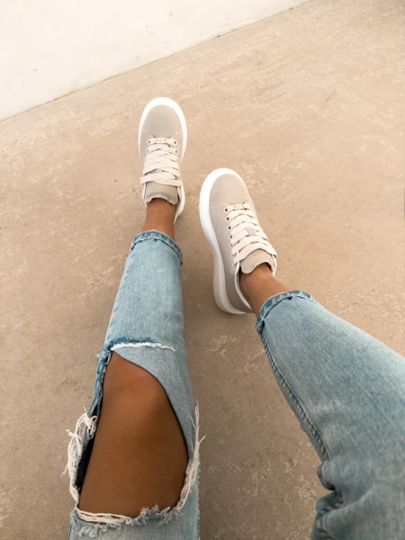 Buty damskie sneakersy OLAVOGA MERLO 2026 beżowe - maWer  Fashion