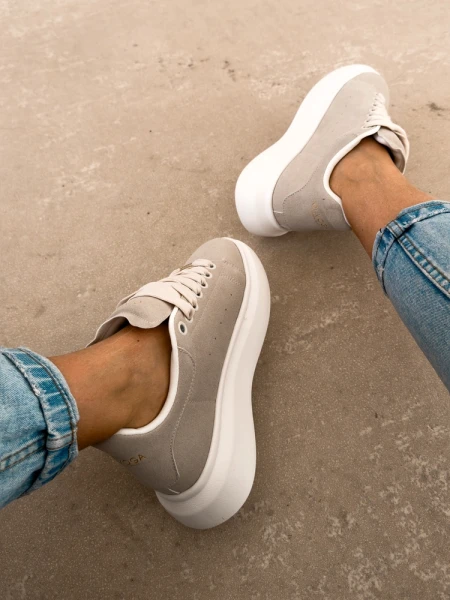 Buty damskie sneakersy OLAVOGA MERLO 2026 beżowe - maWer  Fashion