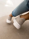 Buty damskie sneakersy OLAVOGA MERLO 2026 beżowe - maWer  Fashion