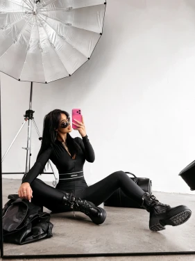 Kombinezon damski OLAVOGA NOWERA 2026 czarny