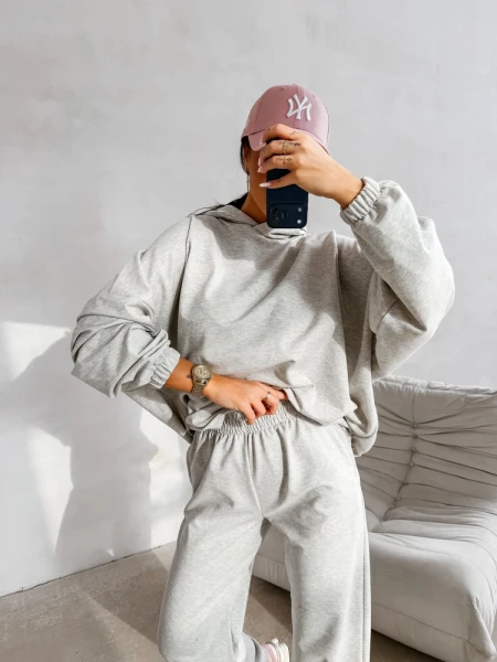 Komplet damski OLAVOGA ZESTY 2026 szary - maWer Fashion