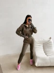 Komplet damski OLAVOGA ELISTA 2026 khaki - maWer Fashion