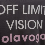 Bluza damska OLAVOGA URBAN ROYAL 2026 grafit - maWer Fashion
