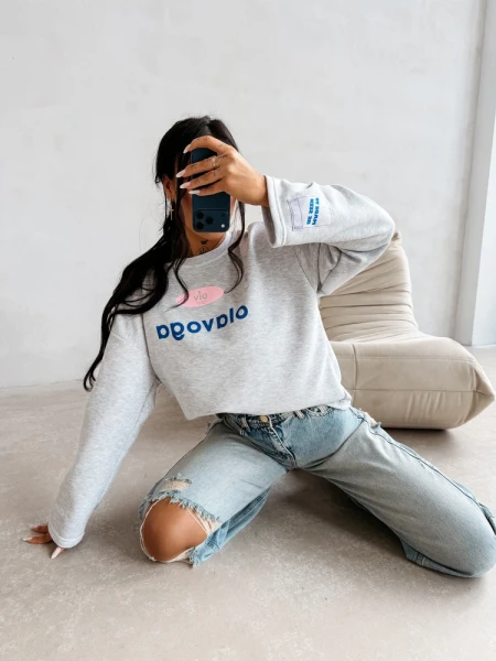 Bluza damska OLAVOGA URBAN ROYAL 2026 szara - maWer Fashion