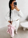 Welurowy komplet damski OLAVOGA BELORE 2026 ecru - maWer Fashion