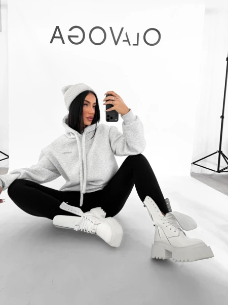 Bluza damska OLAVOGA RUNAWAY 2026 szara - maWer Fashion