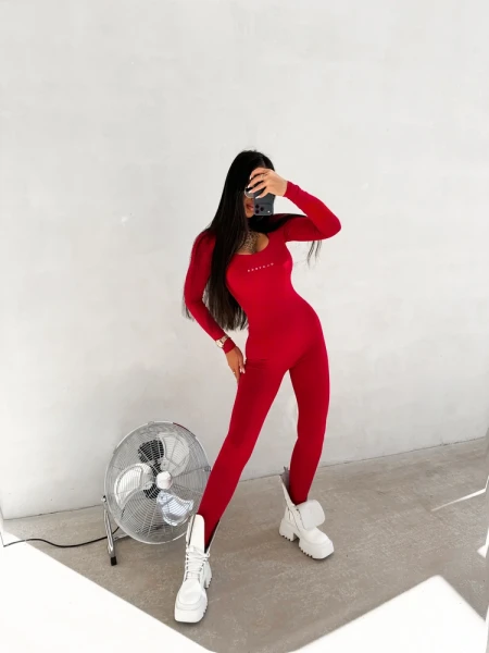 Kombinezon damski OLAVOGA ICONA 2026 czerwony - maWer Fashion