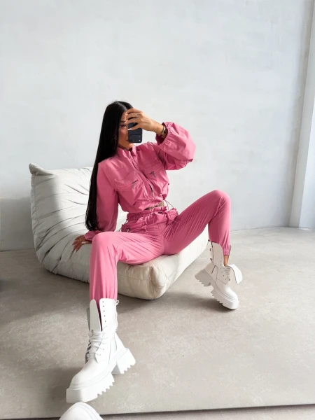 Komplet damski OLAVOGA WOELE 2026 jasny róż - maWer Fashion