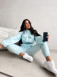 Komplet damski OLAVOGA WOELE 2026 miętowy - maWer Fashion
