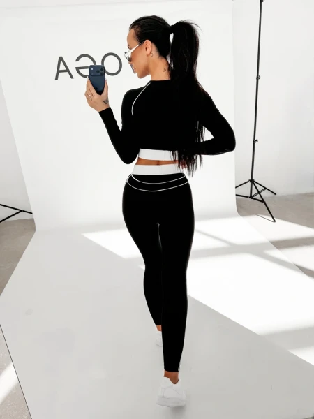 Komplet damski OLAVOGA SENSA 2026 czarny - maWer Fashion