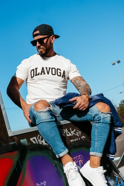 T-shirt męski OLAVOGA ROQA 2026 ecru - maWer Fashion