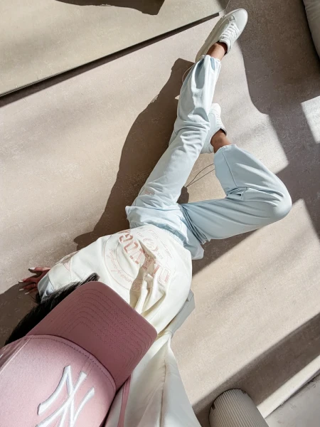 Spodnie damskie OLAVOGA EVARA 2026 błękitny - maWer Fashion