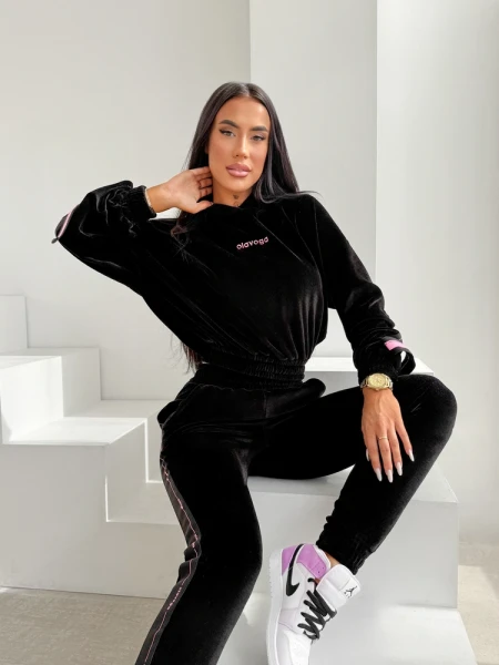 Komplet damski OLAVOGA SMOOVE 2026 czarny - maWer Fashion