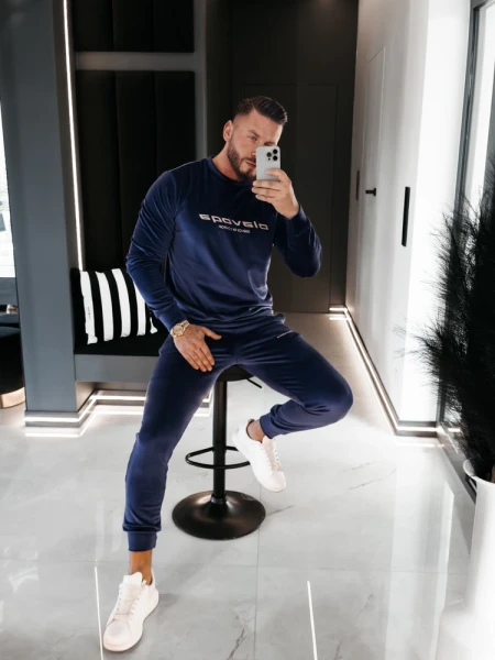 Welurowy komplet męski OLAVOGA SKIP 2026 granat - maWer Fashion