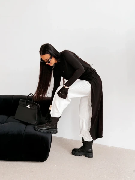 Bluzka damska OLAVOGA DUSK 2026 czarna - maWer Fashion