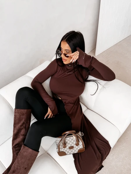 Bluzka damska OLAVOGA DUSK 2026 brąz - maWer Fashion
