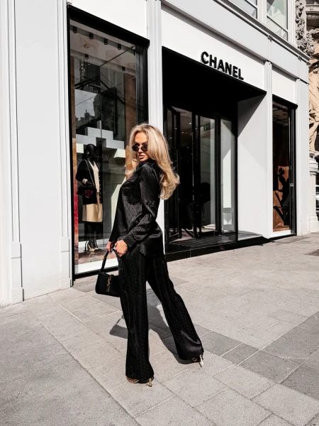 Komplet damski OLAVOGA REUNION 2026 czarne - maWer Fashion