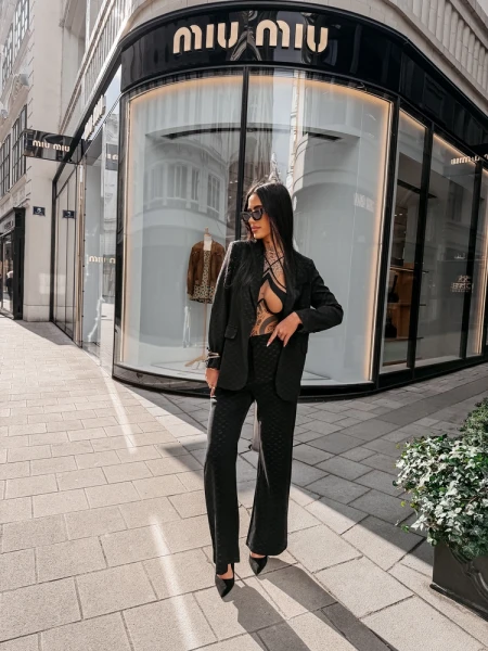 Komplet damski OLAVOGA TRACY 2026 czarny - maWer Fashion