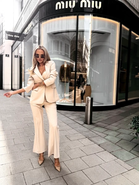 Komplet damski OLAVOGA TRACY 2026 beż - maWer Fashion