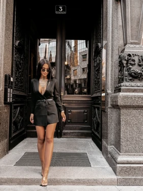 Sukienka OLAVOGA ROSO 2026 czarna