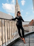 Sukienka OLAVOGA FIXA 2026 czarna - maWer Fashion