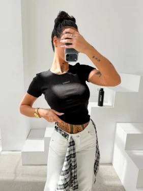 T-shirt damski OLAVOGA MOVENA 2026 czarny