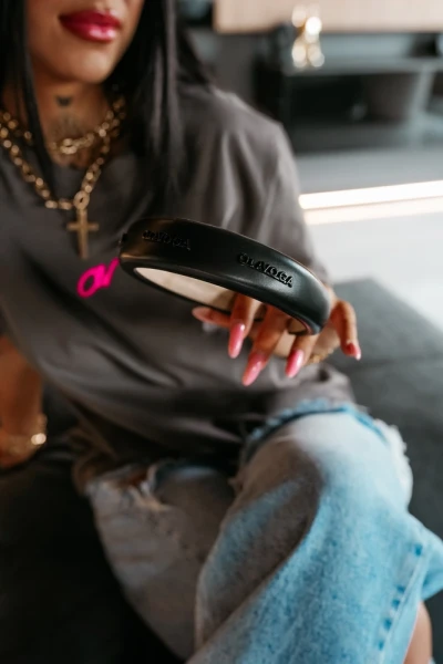 Opaska damska OLAVOGA PURRA 2026 czarna - maWer Fashion