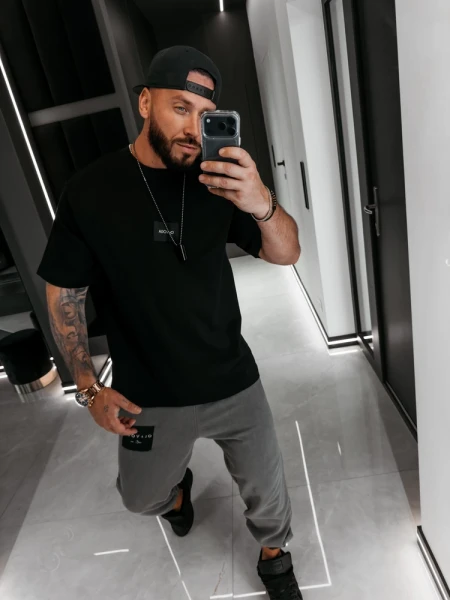 T-shirt męski OLAVOGA BARSON 2026 czarny - maWer Fashion