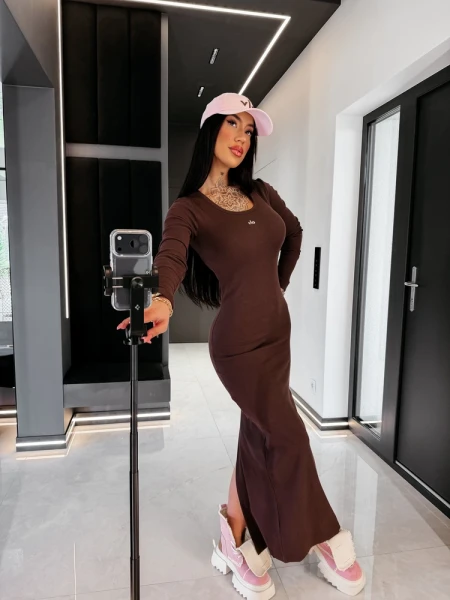 Sukienka OLAVOGA PISA 2026 brązowa - mawer Fashion