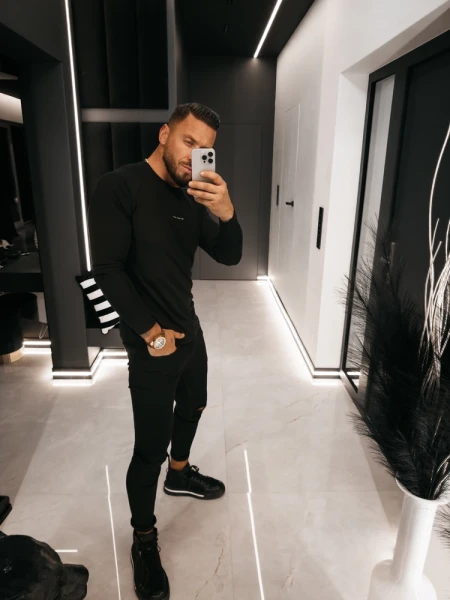 longsleeve MIRE 542.webp