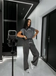Komplet damski OLAVOGA LENCI 2026 jasny szary - maWer Fashion