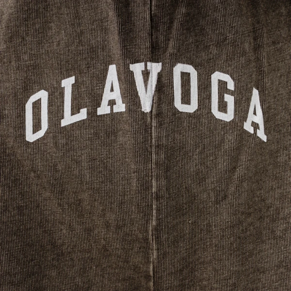 Komplet damski OLAVOGA LENCI 2026 ciemny brąz - maWer Fashion