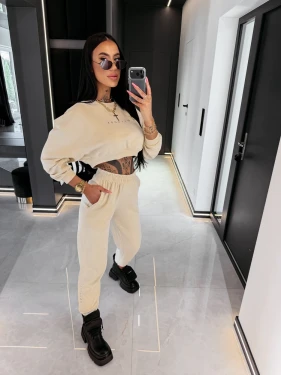 Komplet damski OLAVOGA TRIPSY 2026 kremowy