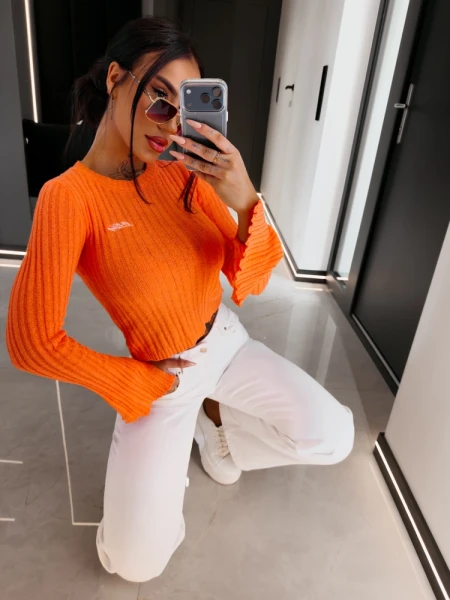 Sweter damski OLAVOGA ZIRRA 2026 pomarańczowy - maWer Fashion