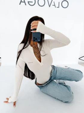 OUTLET Body damskie OLAVOGA EGRI 2026 ecru - produkt ze skazą