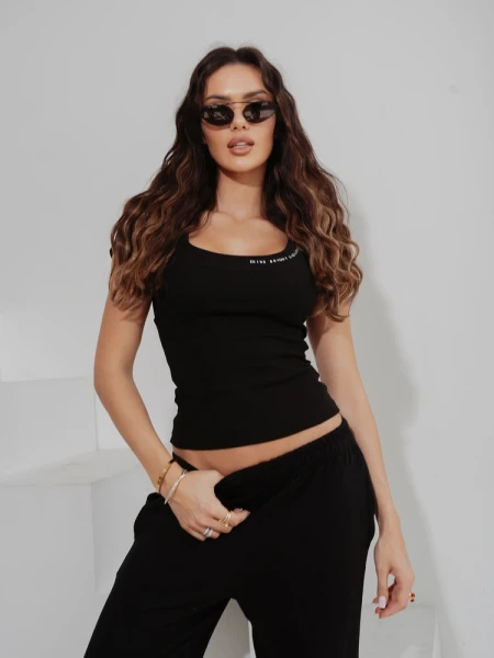 Bluzka damska OLAVOGA LAMELLA 2026 czarna - maWer Fashion