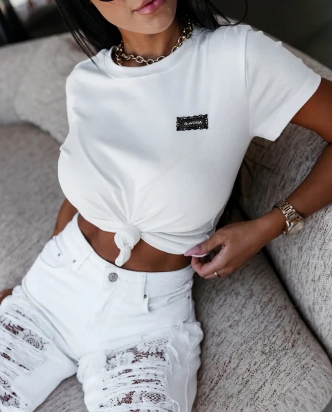 T-shirt damski OLAVOGA ALEXA 2026 ecru - maWer Fashion
