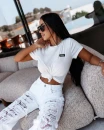 T-shirt damski OLAVOGA ALEXA 2026 ecru - maWer Fashion