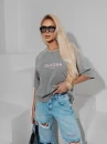 T-shirt damski OLAVOGA TAIST 2026 jasny szary - maWer Fashion