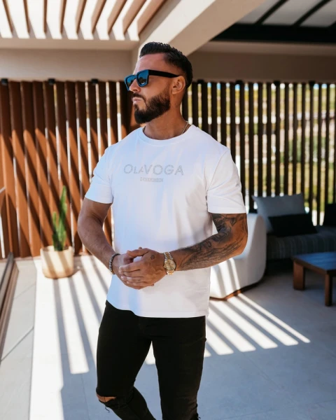 T-shirt męski OLAVOGA BUDSI 2026 ecru - maWer Fashion