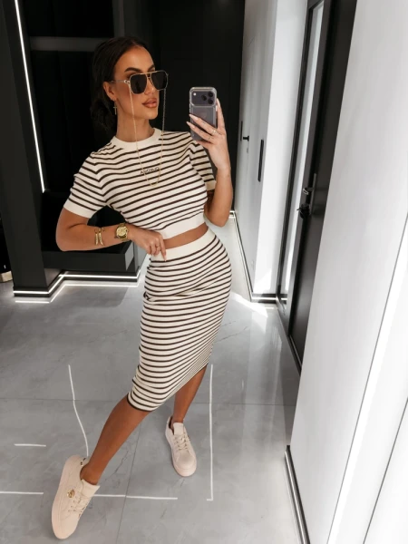 Komplet damski OLAVOGA SATINA 2026 brąz - maWer Fashion